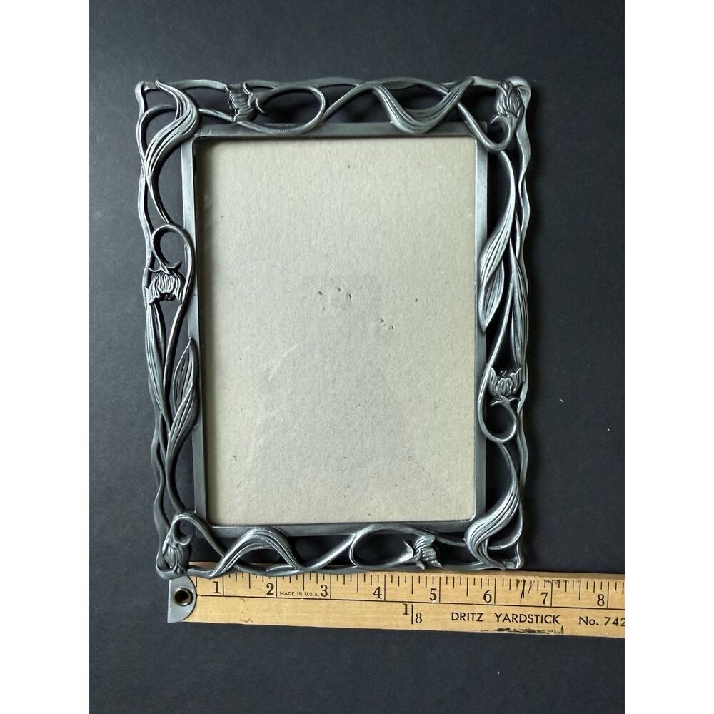 Vtg 5x7 Pewter Tone Metal Picture Frame Ornate Scroll Filigree Easel Back - Picture 3 of 9